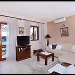 Villa Unique Dalmatian Seafront - Set In A 300 M2 Mediterranean Garden With Private Beach, Large Pool And Terrace. *