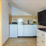 Unique Dalmatian Seafront - Set In A 300 M2 Mediterranean Garden With Private Beach, Large Pool And Terrace. Villa *