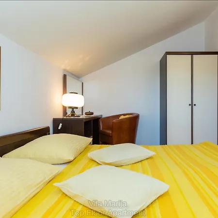 Villa Dalmatian Seafront Villa: Private Beach, Garden & Pool Oasis Zaton (Dubrovnik-Neretva)